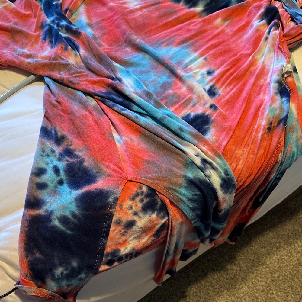 Vibrant Tie-Dye Open Front Cardigan - Picture 3 of 3